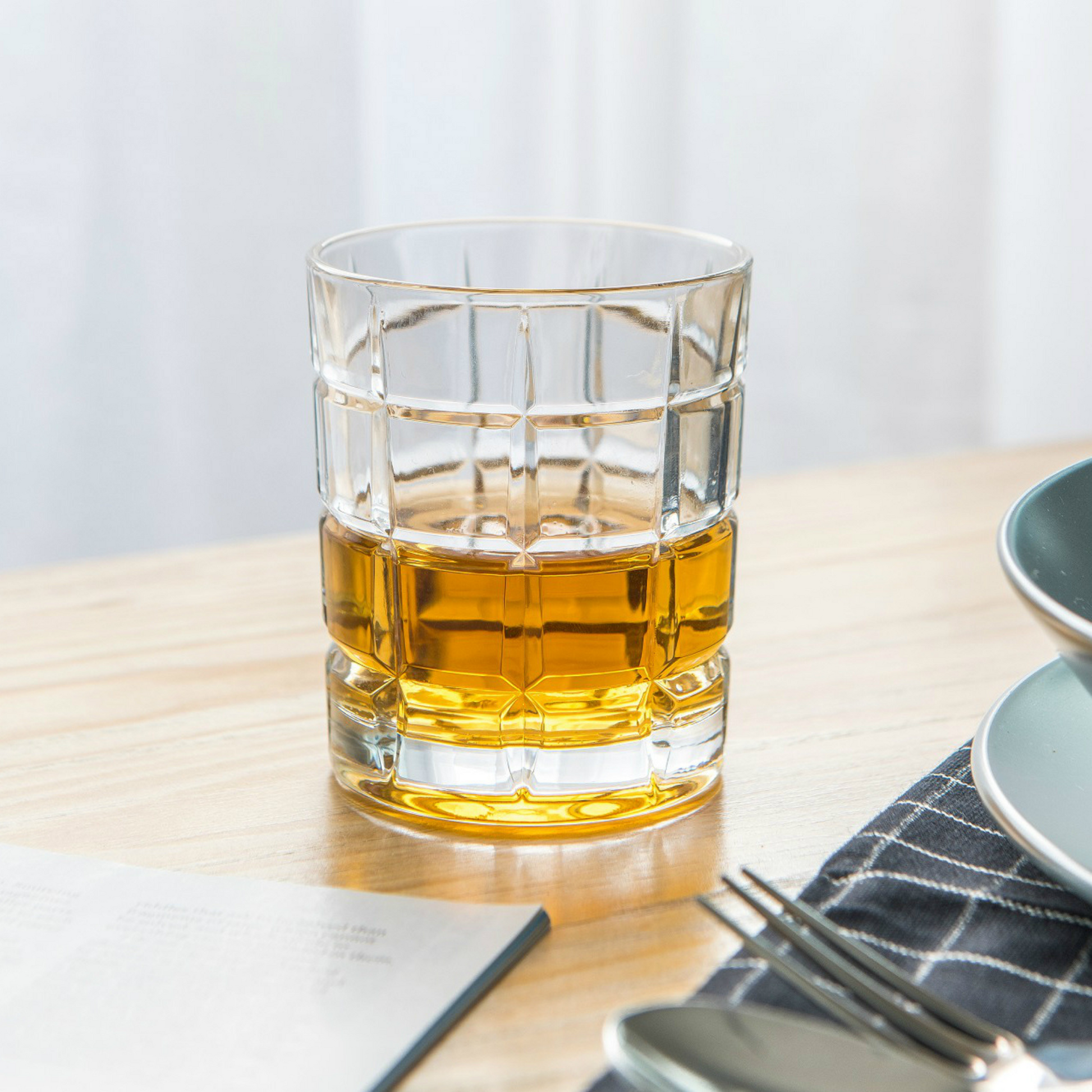 Whiskey Glasses 10oz Premium Scotch Glasses Set of 2 Old Fashioned Whiskey - HomeWondersUSA
